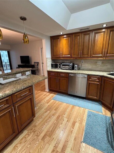 Building Photo - 3800 Galt Ocean Dr