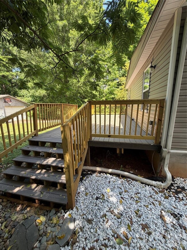 Building Photo - 3837 Ironwood St
