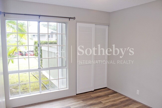 Building Photo - 46-1032 Emepela Way