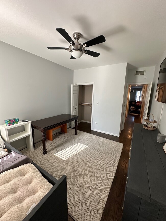 Building Photo - 750 N Willard Ct