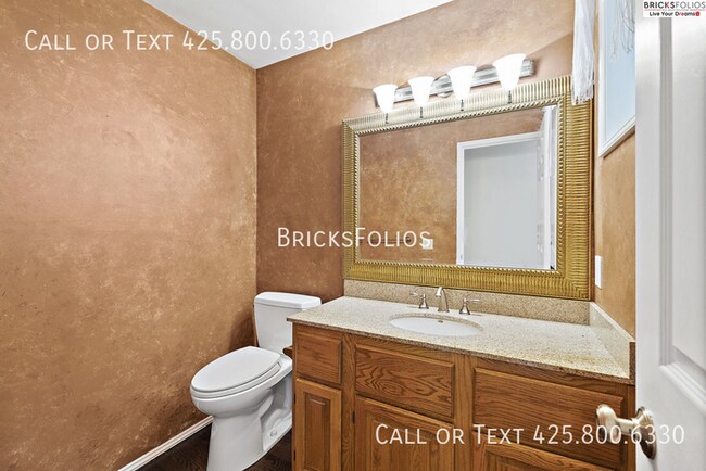 Building Photo - Luxurious 5-bedroom home in Sammamish with...