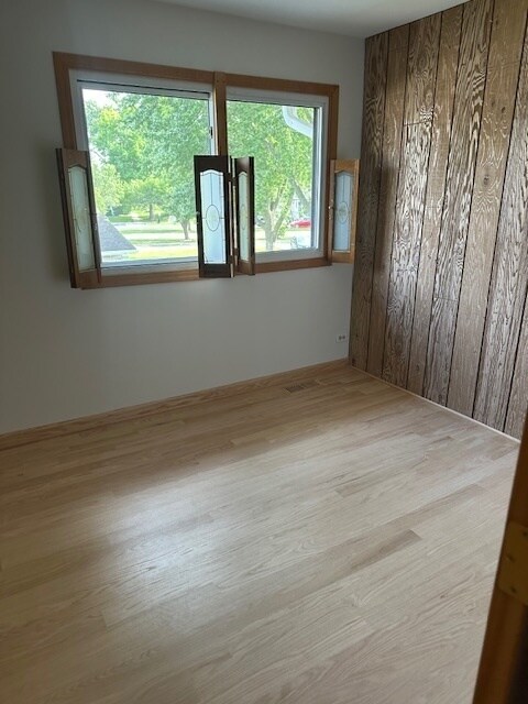 Building Photo - 1003 Sandpiper Ct