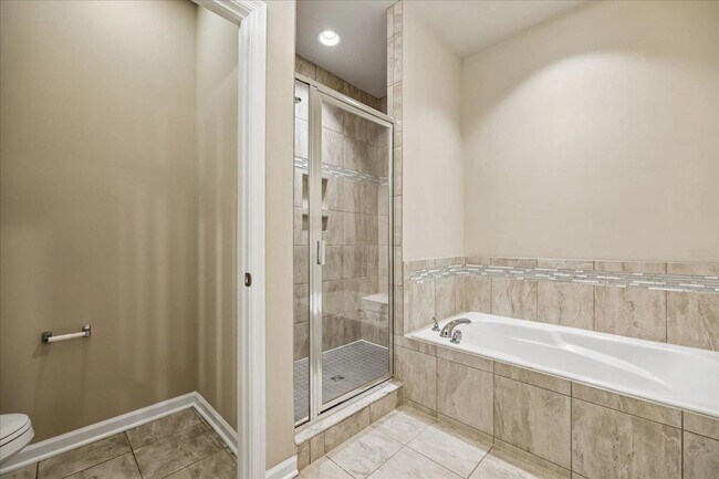 Building Photo - 14319 Potomac Heights Ln