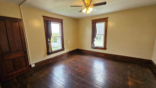 Building Photo - 3 bedroom 1 bath single family home in Mansfield Ohio