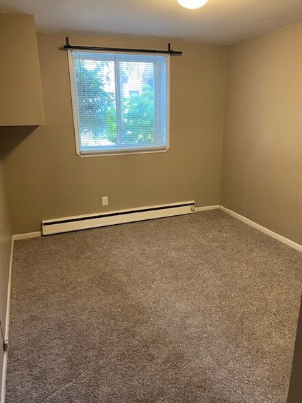 Bedroom - 2112 Garfield Ave