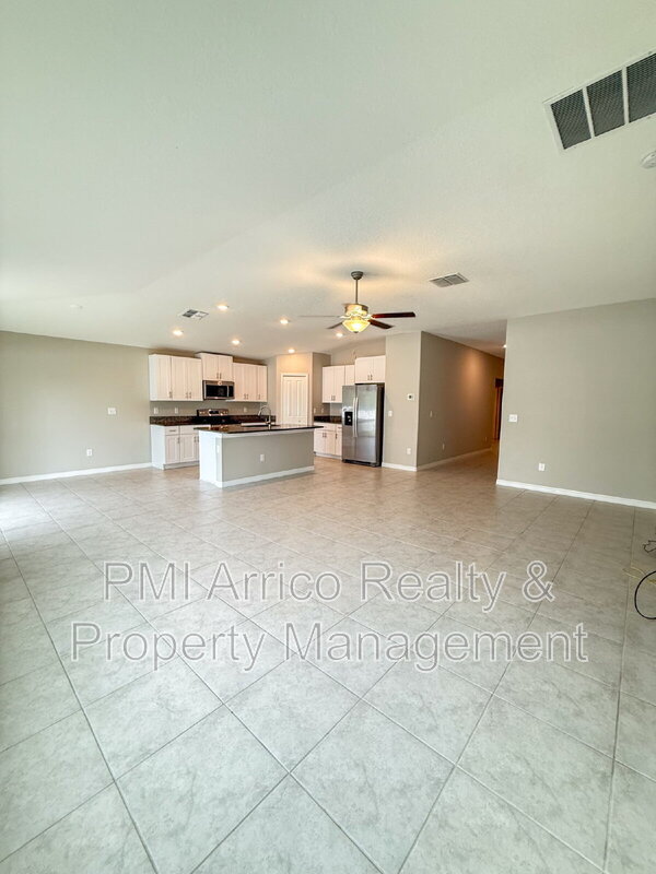 Building Photo - 12903 Wildflower Meadow Dr
