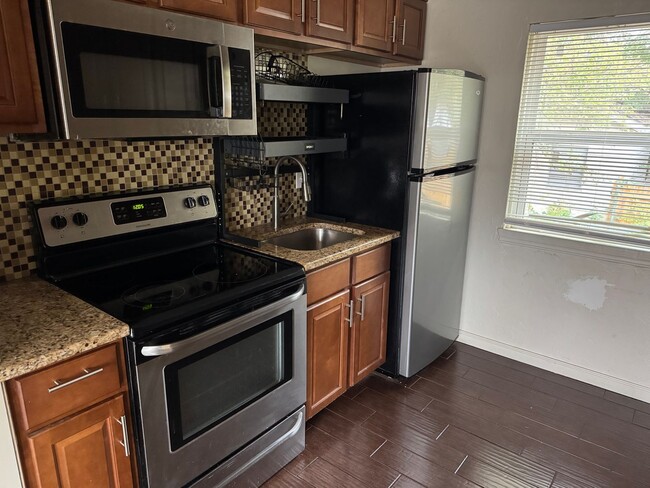 Building Photo - 2315 ½ N Gatewood Ave – Oklahoma City, OK ...