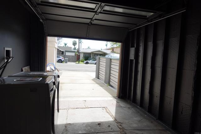 Building Photo - 3082 Juniper St