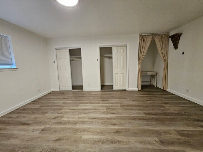 Building Photo - 1515 Desert Quail Ln