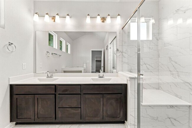 Building Photo - 658 Cherrystone Loop