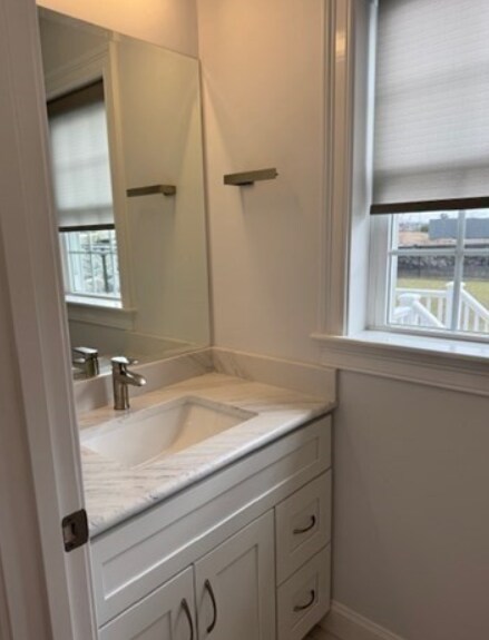 Building Photo - 78 Mountain Rd