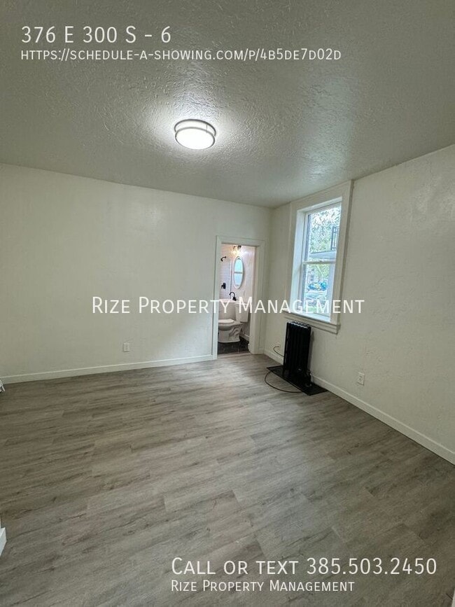 Building Photo - 376 E 300 S