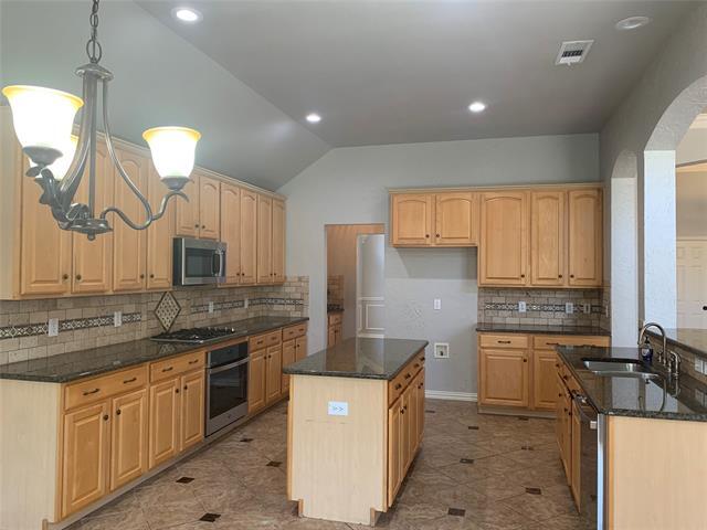 Building Photo - 1313 Limestone Creek Dr