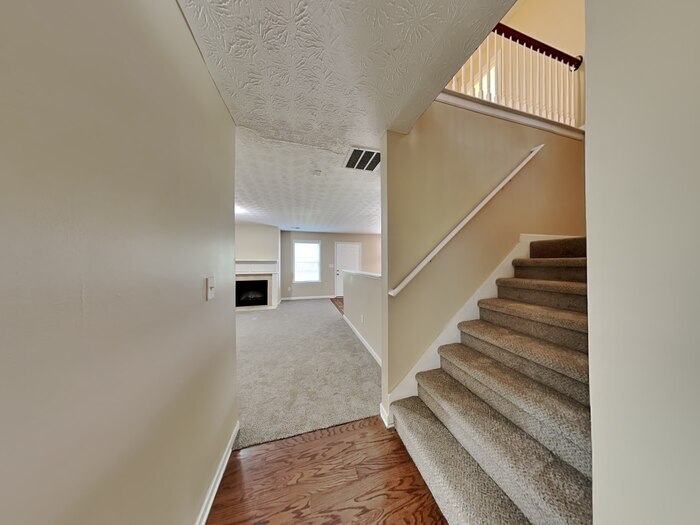 Building Photo - 5440 Wexford Pass