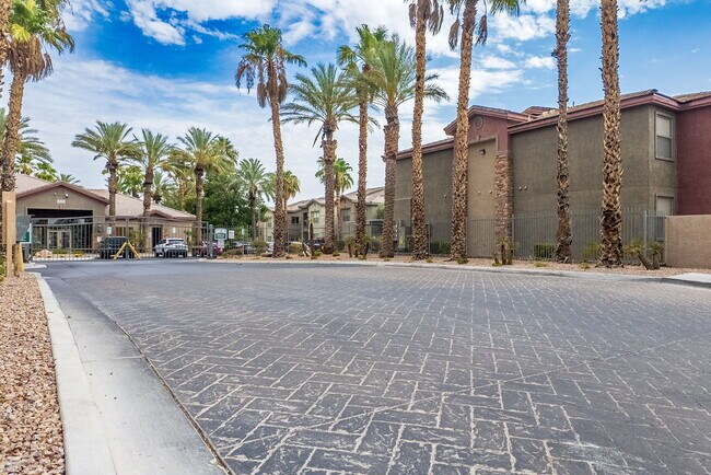 Building Photo - 8000 W Badura Ave