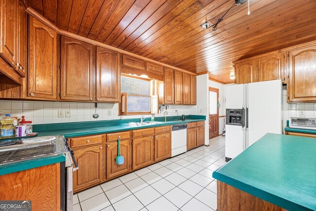 Building Photo - 206 Ridge Cir