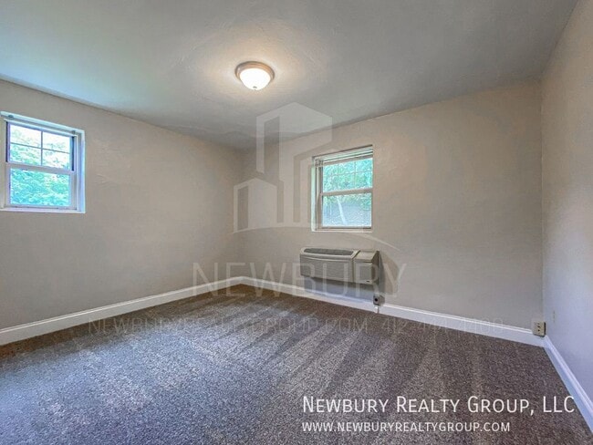 Building Photo - 309 San Juan Dr