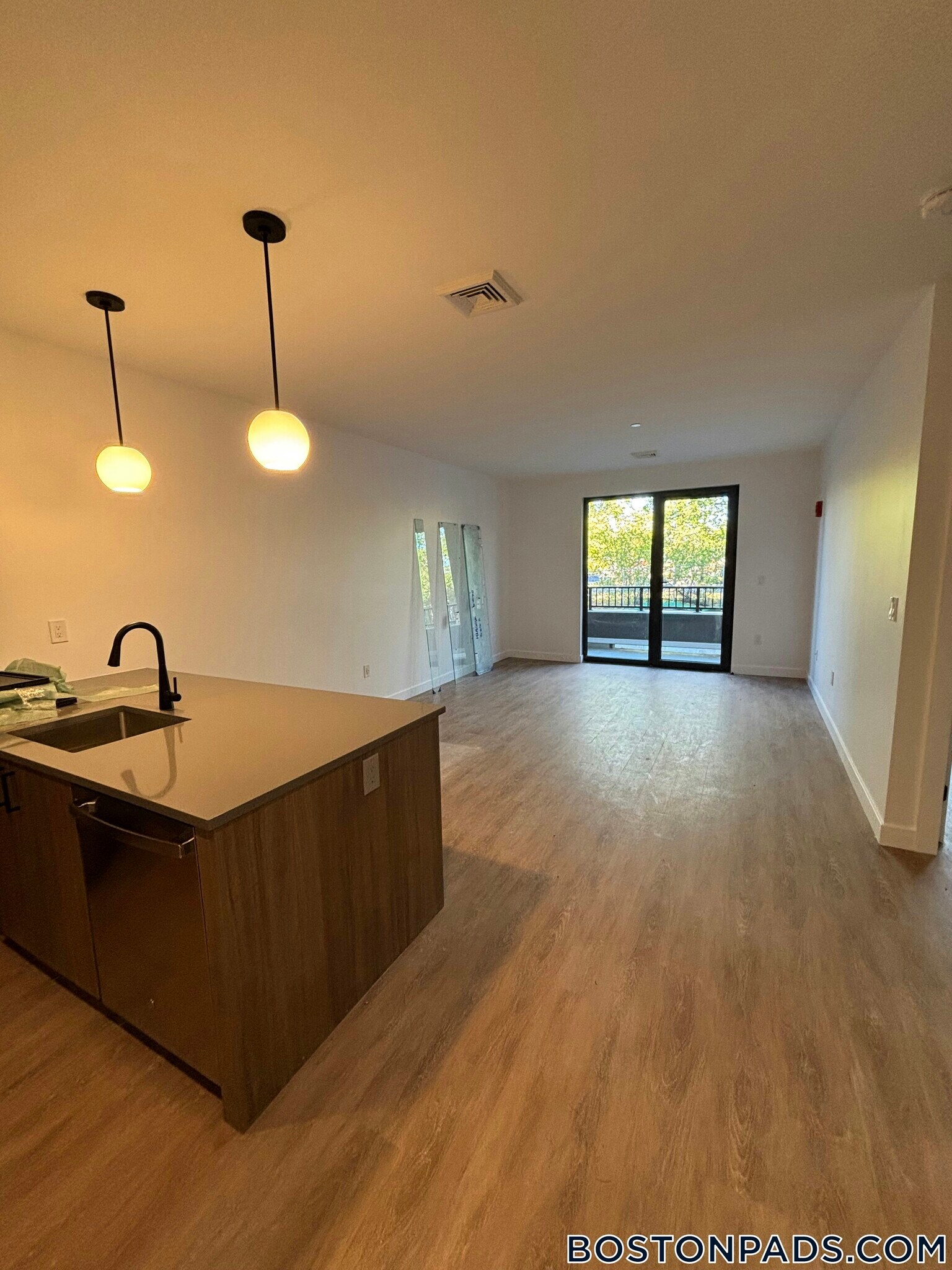 Building Photo - 199 Gardner St