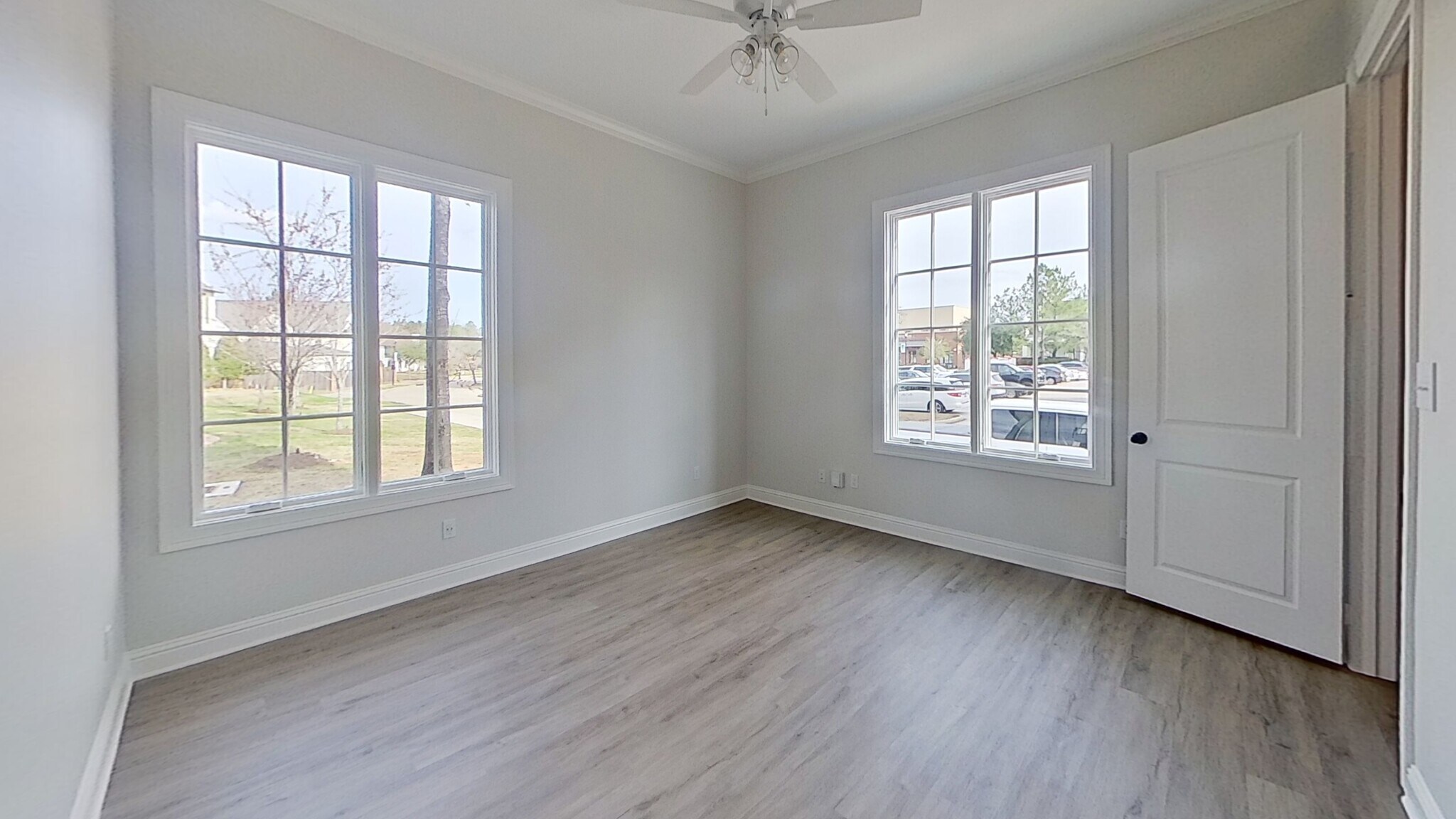 Building Photo - 1946 Chestnut Pk Ln