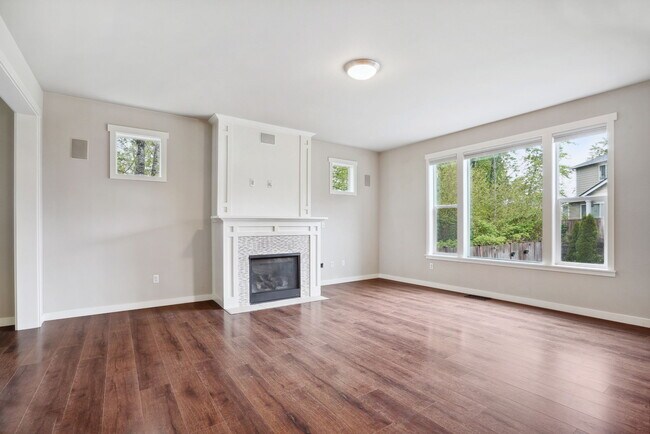 Building Photo - 7923 161st Street Ct E