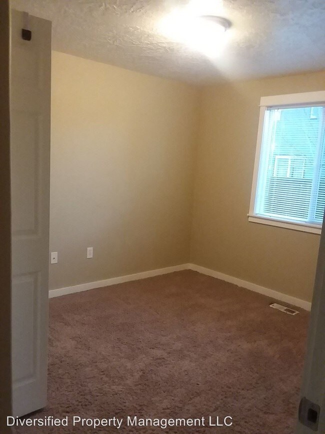 Building Photo - 4 br, 2 bath House - 709 Whirlwind Dr NE