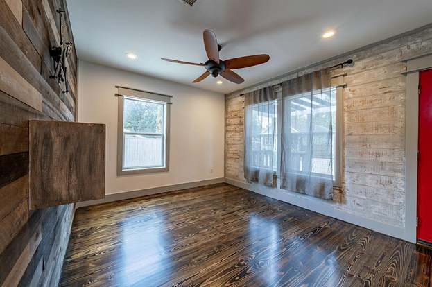 Building Photo - 1306 Tabor St