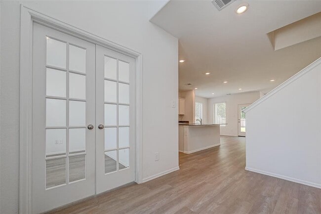 Building Photo - 22084 Juniper Crossing Dr