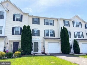 Building Photo - 172 S Savanna Dr