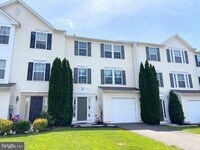 Building Photo - 172 S Savanna Dr