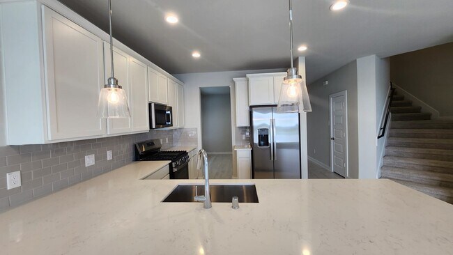 Building Photo - 8714 Mallow Rose Wy