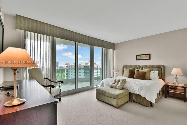 Building Photo - 19955 NE 38th Ct