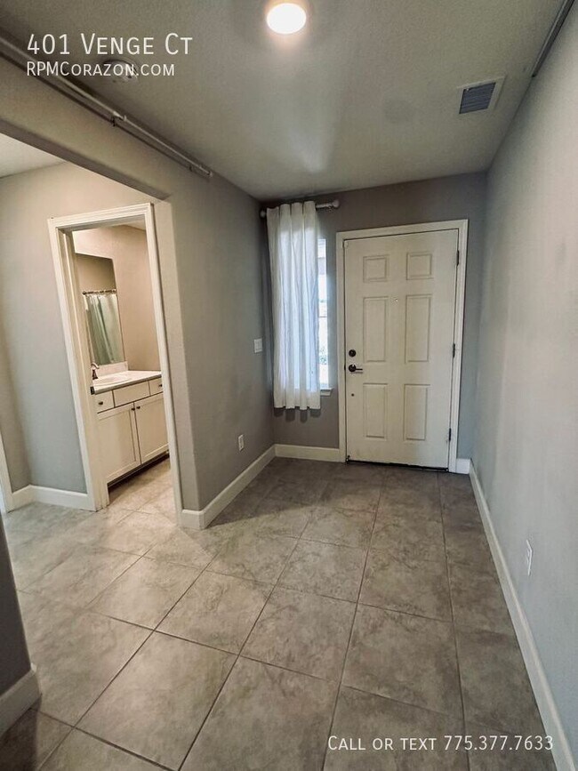 Building Photo - 401 Venge Ct