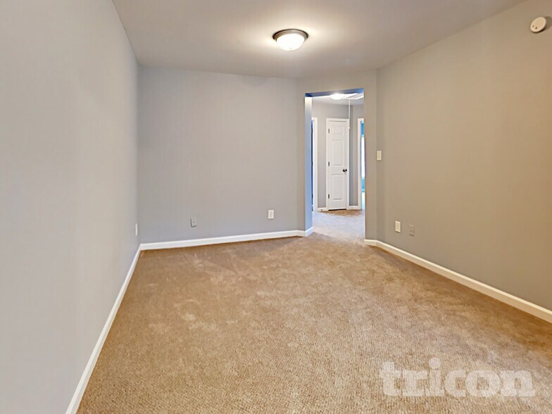 Building Photo - 205 Ledgewood Mill Way NE