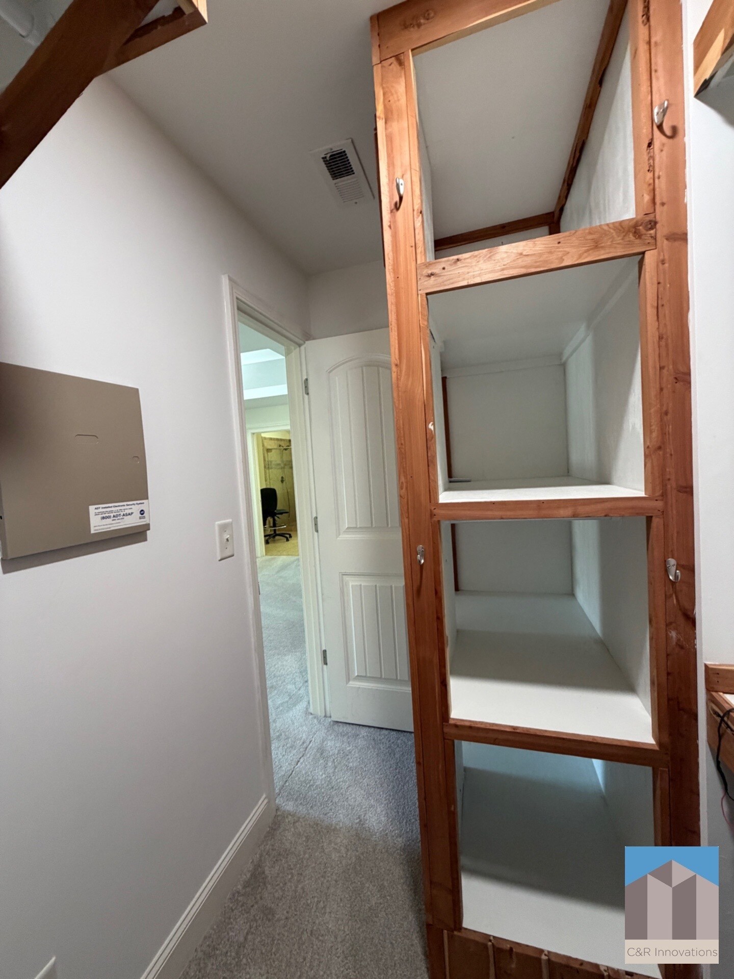 Building Photo - 4805 Carriage Bridge Ln