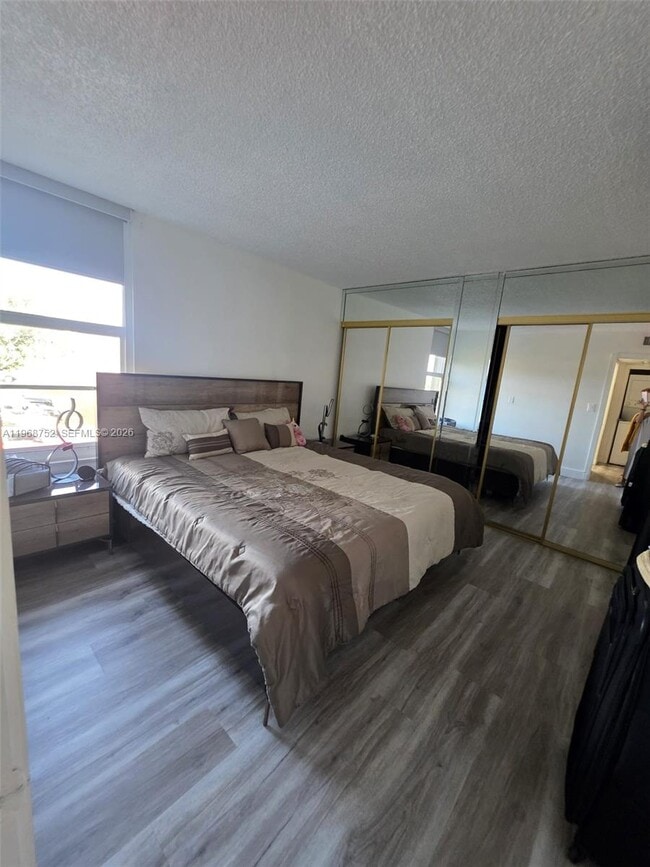 Building Photo - 506 NW 87th Ave