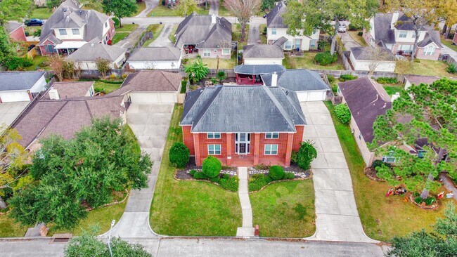 Building Photo - 19722 Cherry Oaks Ln