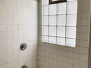 Building Photo - 3070 N Oakland Ave