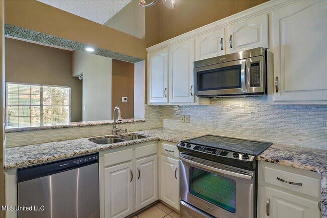 Building Photo - 607 Harbor Ridge Dr