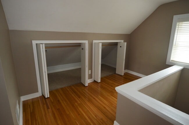 Building Photo - Wonderful 2 Bedroom/2 Bathroom House for Rent