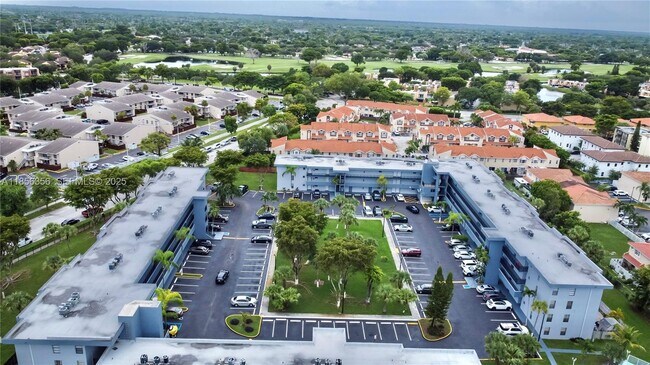 Building Photo - 13870 SW 62nd St