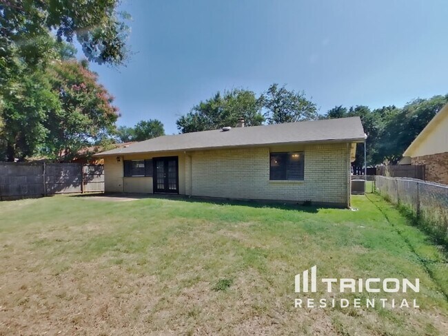 Building Photo - 4208 Sweetgum Way