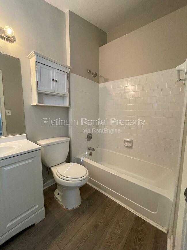 Building Photo - 3575 Kennesaw Station Dr