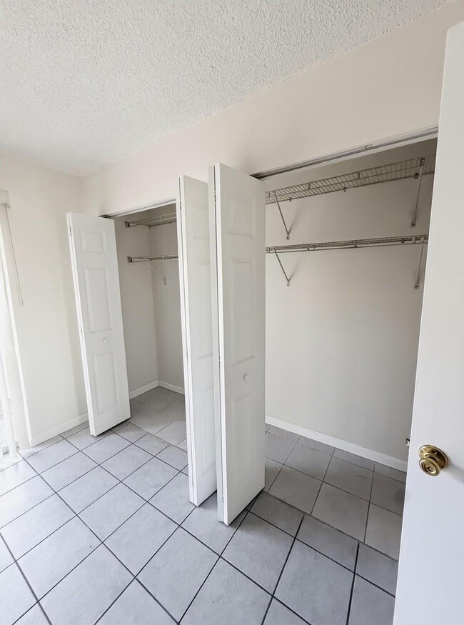 Building Photo - 85 Northampton E