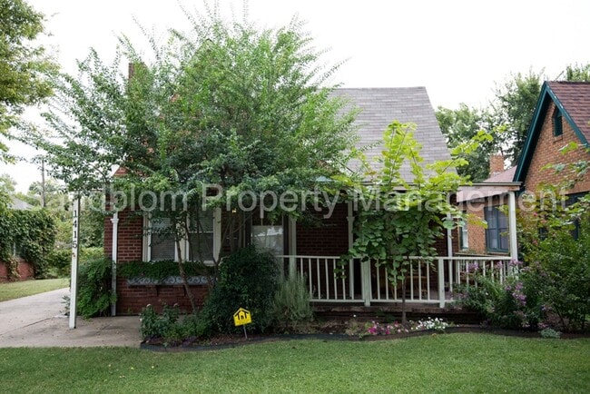 Building Photo - For Lease | Midtown Tulsa | Available Now