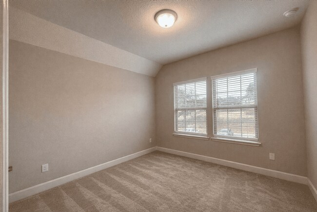 Building Photo - 8919 Summerwood Bnd