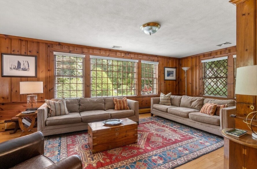 Building Photo - 11 Nantucket Rd