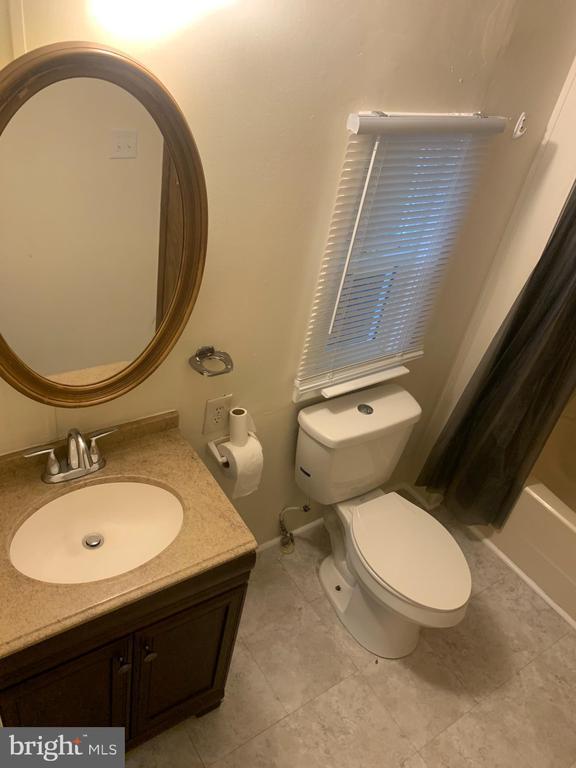 Building Photo - 22505 Armsworthy Ct