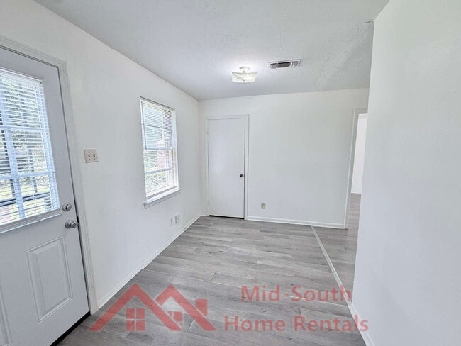 Building Photo - 5057 Gill Rd