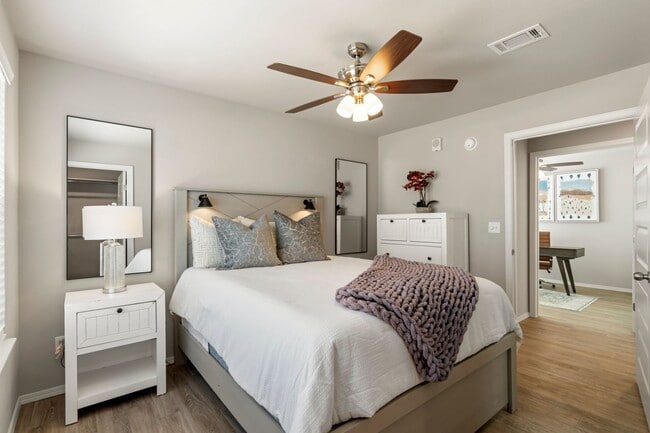 Building Photo - Reserve at Springdale