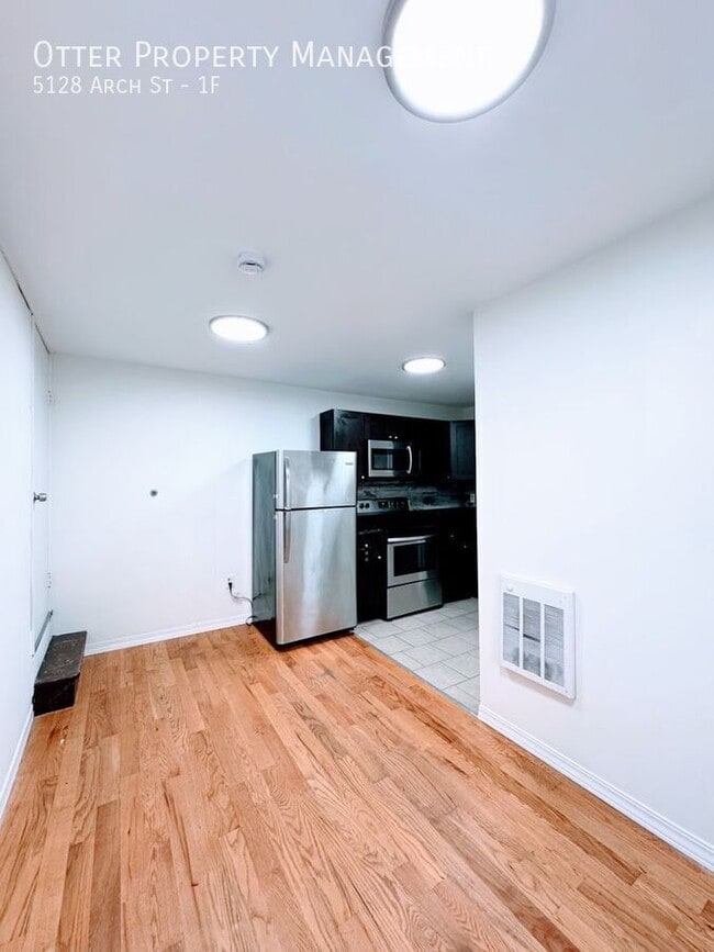 Building Photo - 5128 Arch St